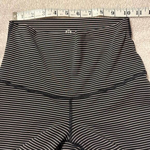 Lululemon Wunder Under High-Rise Roll Down Scallop Stripe Leggings Pink Gray - Picture 12 of 15